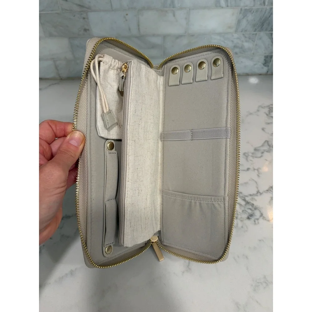Stackers Oatmeal Linen Travel Jewelry Wallet Organizer Zip Clutch Beige Gold